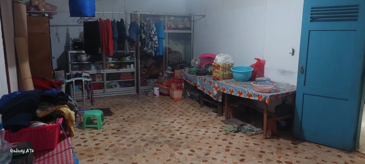 RUMAH LUAS + RUKO + PEKARANGAN DEKAT BANDARA KEDIRI - Foto 4